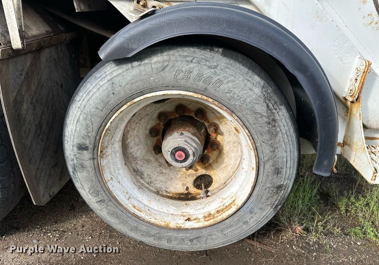 image for item EB2688 2008 International 7400 refuse truck