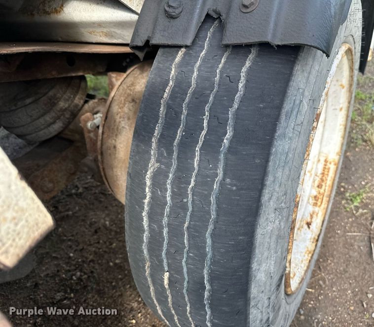 image for item EB2688 2008 International 7400 refuse truck