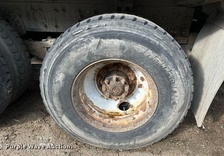 image for item EB2688 2008 International 7400 refuse truck