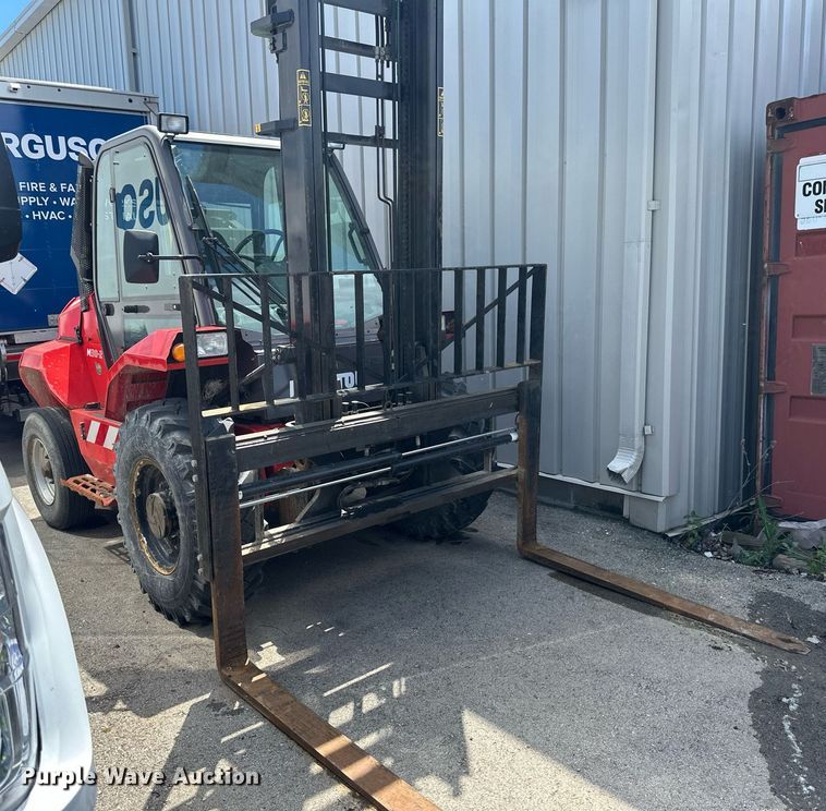 image for item EB2704 2016 Manitou M30-2T forklift