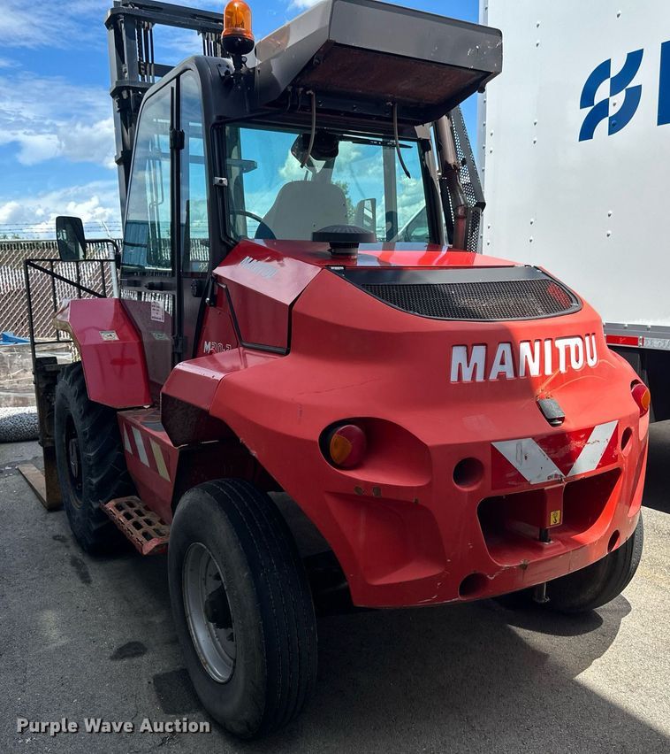 image for item EB2704 2016 Manitou M30-2T forklift