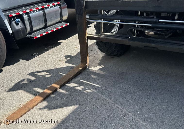 image for item EB2704 2016 Manitou M30-2T forklift