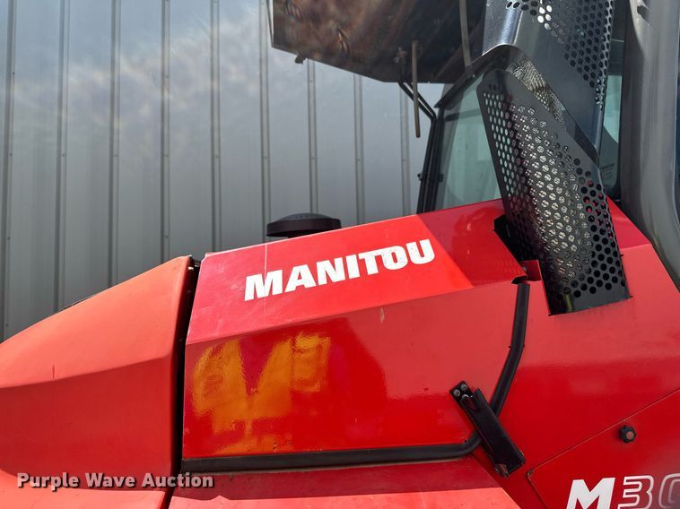 image for item EB2704 2016 Manitou M30-2T forklift