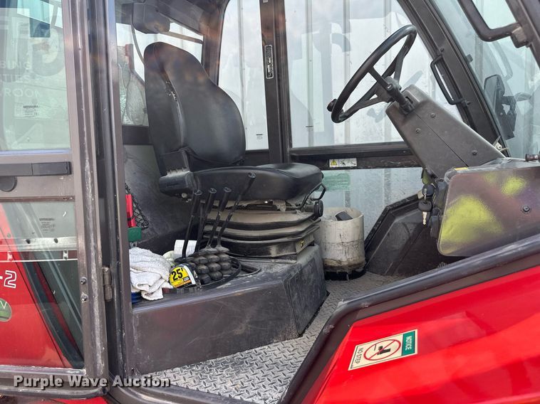 image for item EB2704 2016 Manitou M30-2T forklift