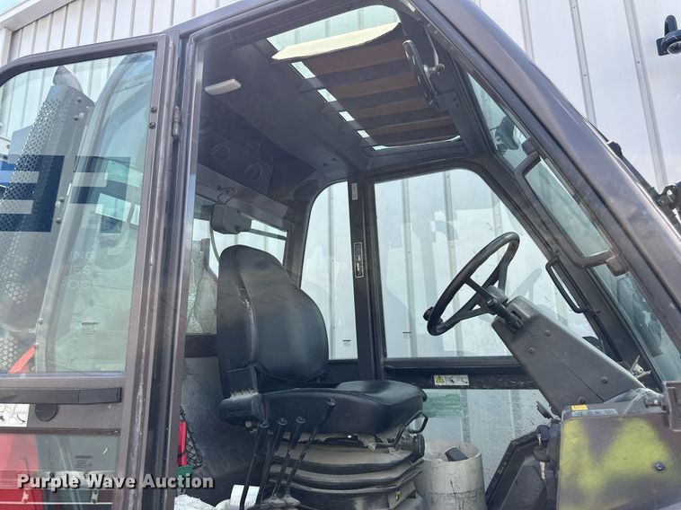 image for item EB2704 2016 Manitou M30-2T forklift