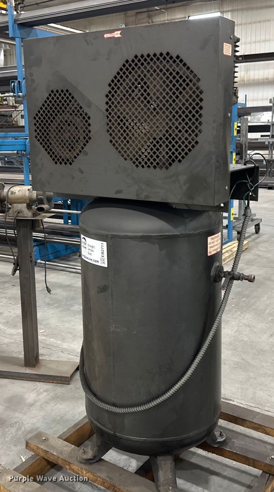 image for item EB2711 TWI Pro Line TWI-580V1P air compressor