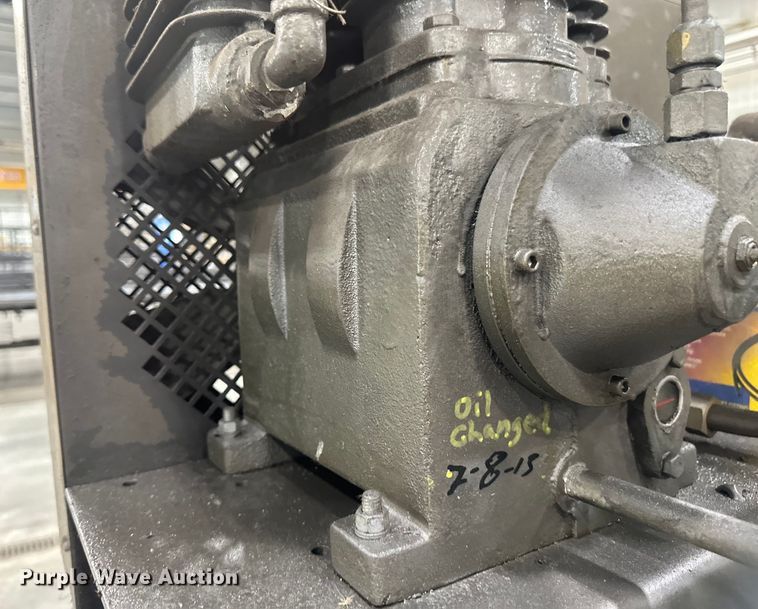 image for item EB2711 TWI Pro Line TWI-580V1P air compressor