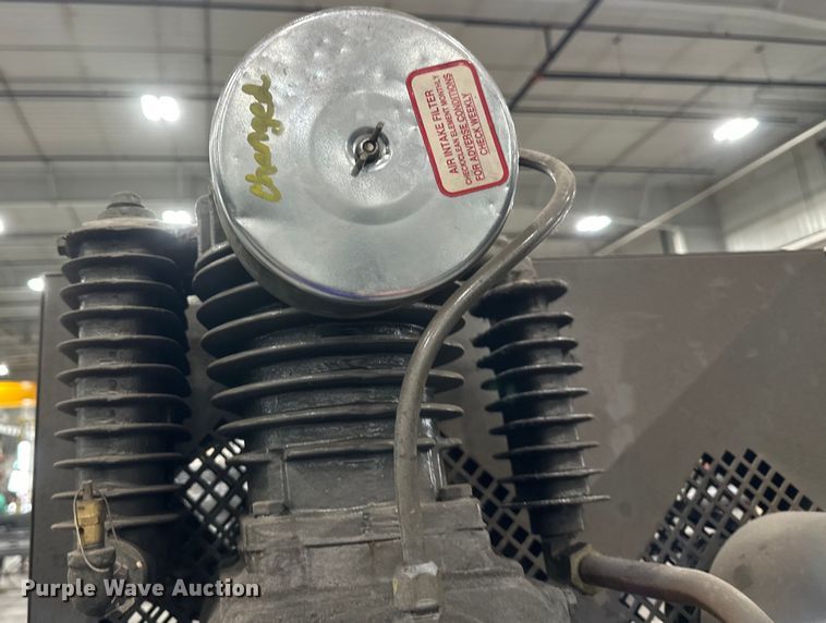 image for item EB2711 TWI Pro Line TWI-580V1P air compressor