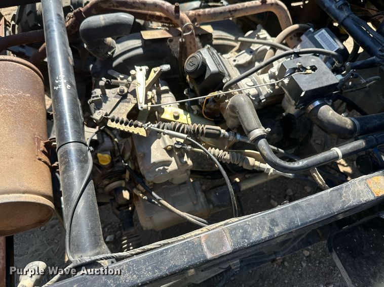 image for item EB2734 1999 Kawasaki Mule 2510 utility vehicle