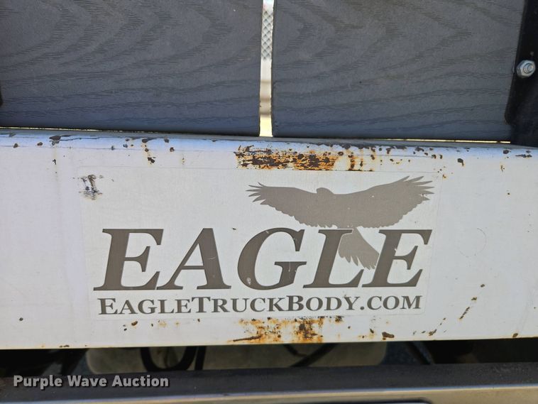 image for item EC0952 2018 Chevrolet Silverado 3500HD Crew Cab flatbed pickup truck