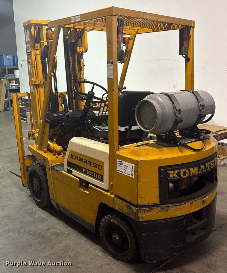 image for item EC3542 1985 Komatsu FG20 forklift