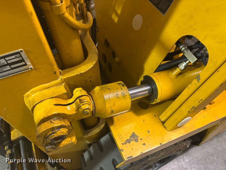 image for item EC3542 1985 Komatsu FG20 forklift