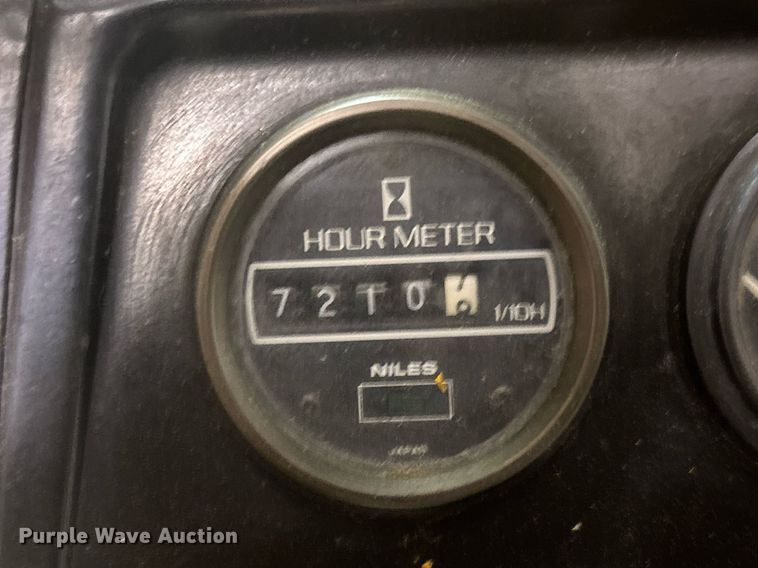 image for item EC3542 1985 Komatsu FG20 forklift