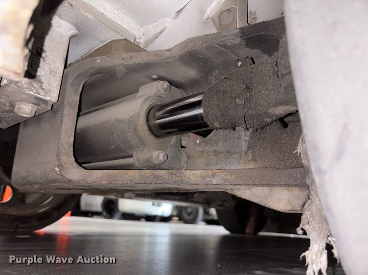 image for item EC3543 2016 UniCarriers CFS40 forklift