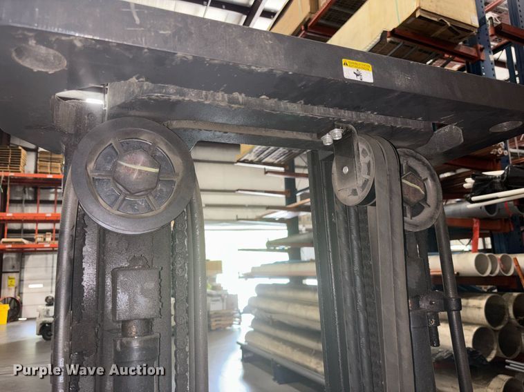 image for item EC3543 2016 UniCarriers CFS40 forklift