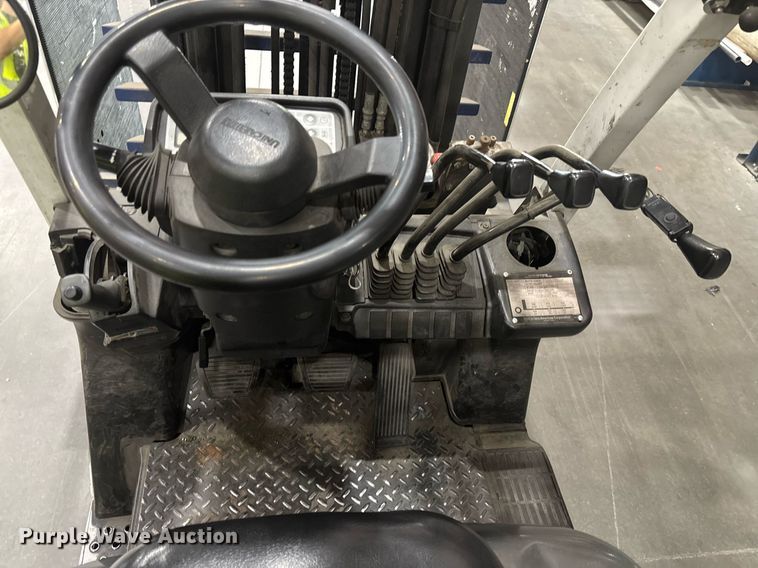 image for item EC3543 2016 UniCarriers CFS40 forklift