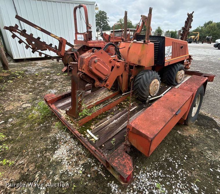image for item EC3644 1994 Ditch Witch 400SXD trencher