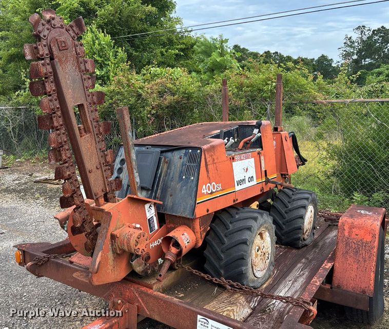image for item EC3644 1994 Ditch Witch 400SXD trencher