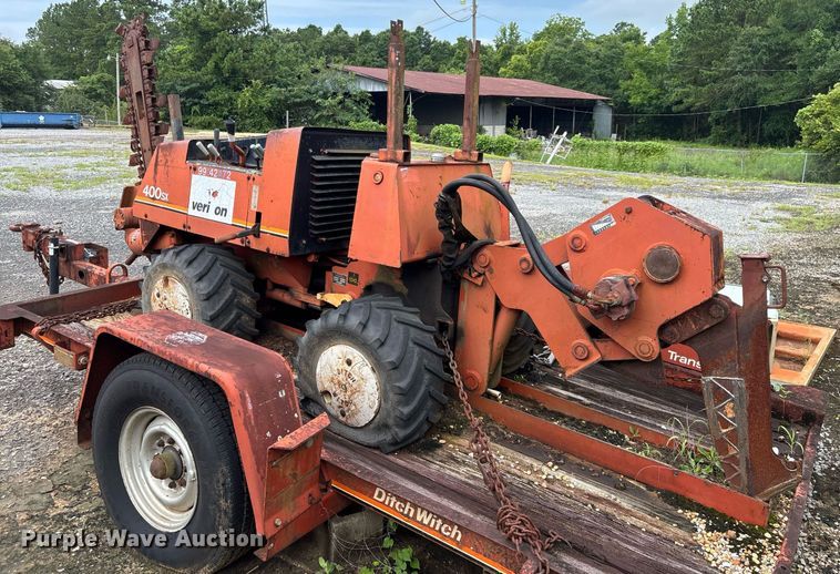 image for item EC3644 1994 Ditch Witch 400SXD trencher