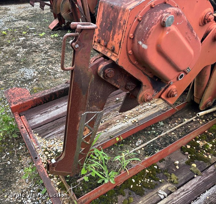 image for item EC3644 1994 Ditch Witch 400SXD trencher