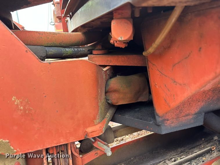 image for item EC3644 1994 Ditch Witch 400SXD trencher