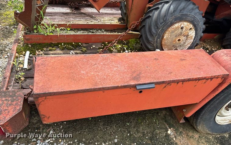 image for item EC3644 1994 Ditch Witch 400SXD trencher