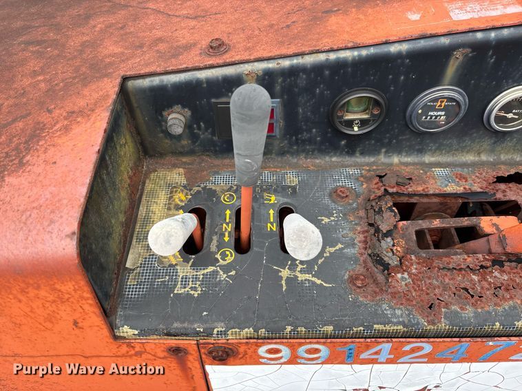 image for item EC3644 1994 Ditch Witch 400SXD trencher