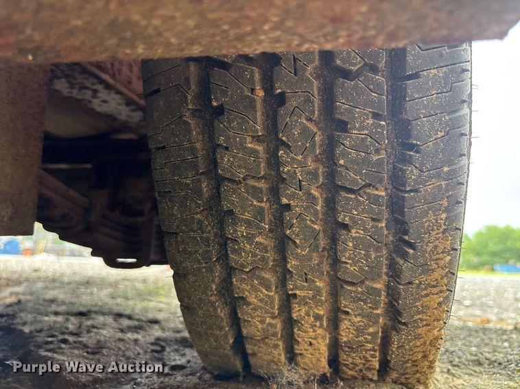 image for item EC3644 1994 Ditch Witch 400SXD trencher