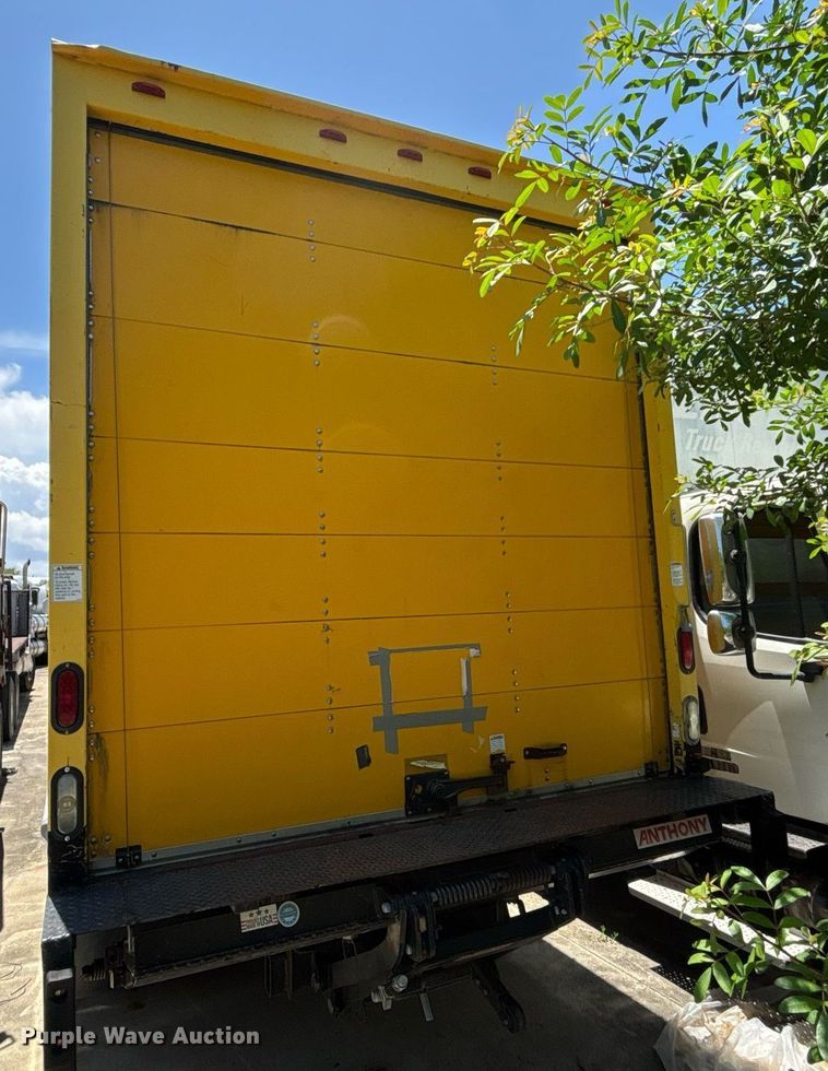 image for item EC3657 2013 International 4300 box truck