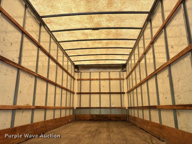 image for item EC3657 2013 International 4300 box truck