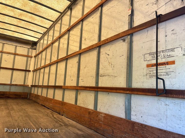 image for item EC3657 2013 International 4300 box truck