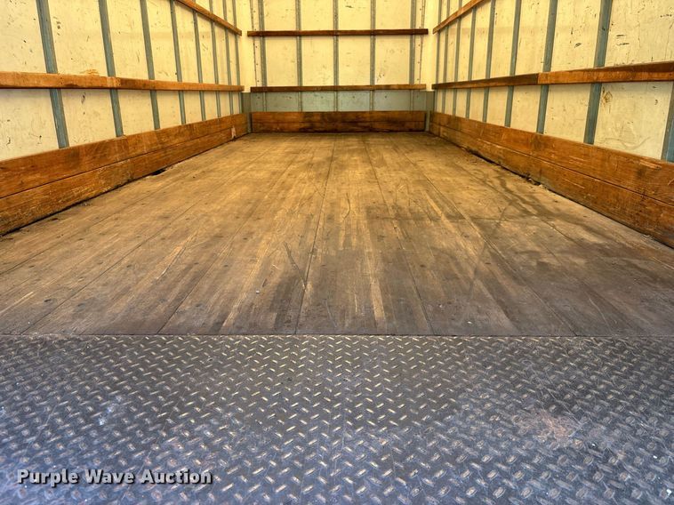 image for item EC3657 2013 International 4300 box truck