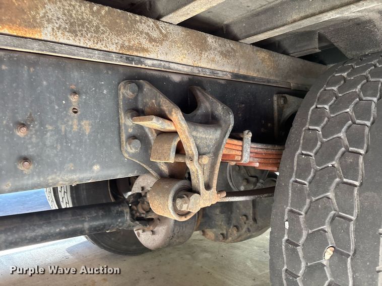 image for item EC3657 2013 International 4300 box truck