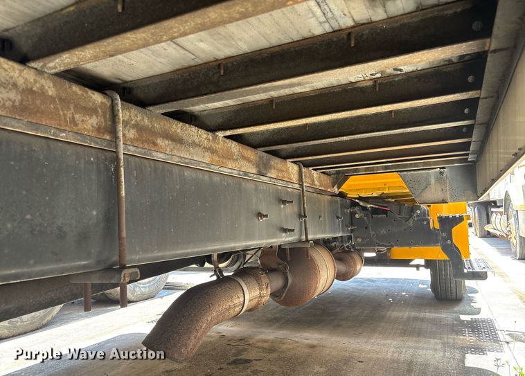 image for item EC3657 2013 International 4300 box truck