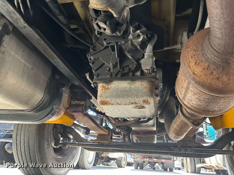 image for item EC3657 2013 International 4300 box truck