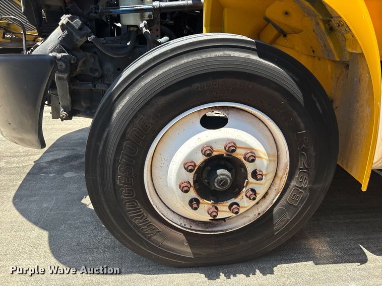 image for item EC3657 2013 International 4300 box truck