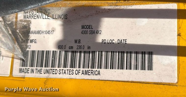 image for item EC3657 2013 International 4300 box truck