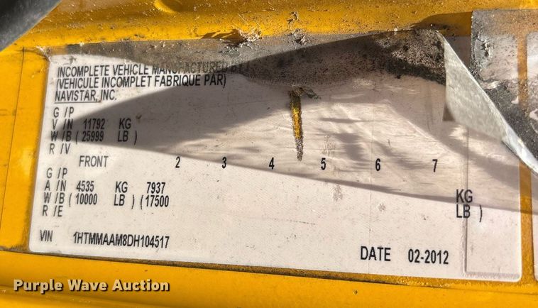 image for item EC3657 2013 International 4300 box truck