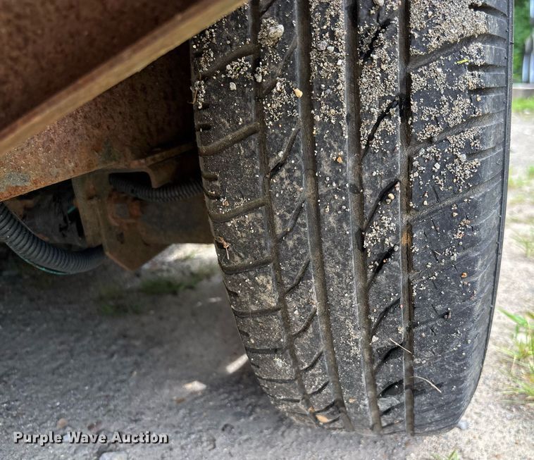 image for item EC3686 1997 Wells Cargo fiber optic splicing trailer