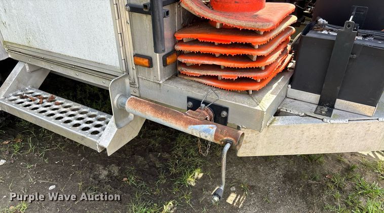 image for item EC3687 2011 Fenex fiber optic splicing trailer