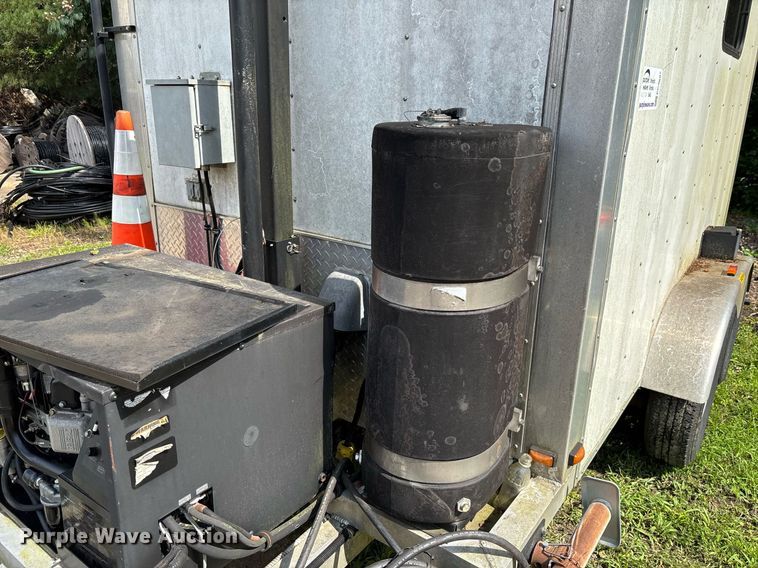 image for item EC3687 2011 Fenex fiber optic splicing trailer