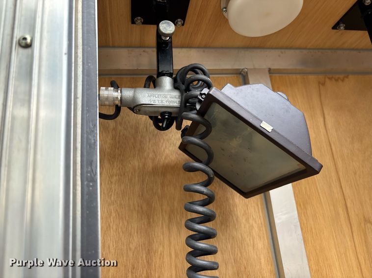 image for item EC3687 2011 Fenex fiber optic splicing trailer