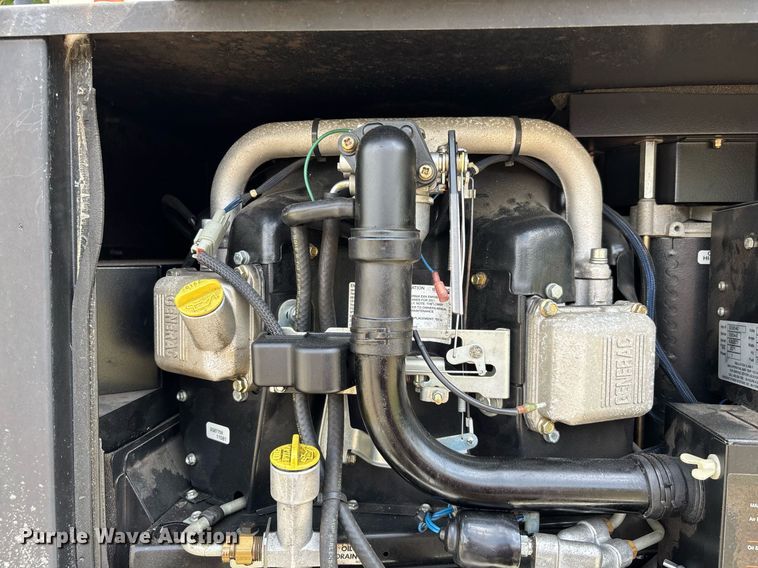 image for item EC3687 2011 Fenex fiber optic splicing trailer