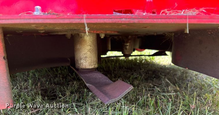 image for item EC3695 Gravely Pro-Turn 560 ZTR lawn mower