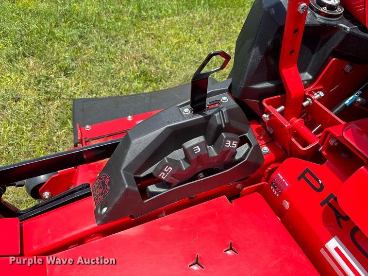 image for item EC3695 Gravely Pro-Turn 560 ZTR lawn mower
