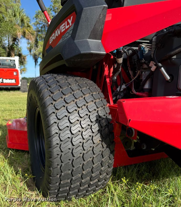 image for item EC3695 Gravely Pro-Turn 560 ZTR lawn mower