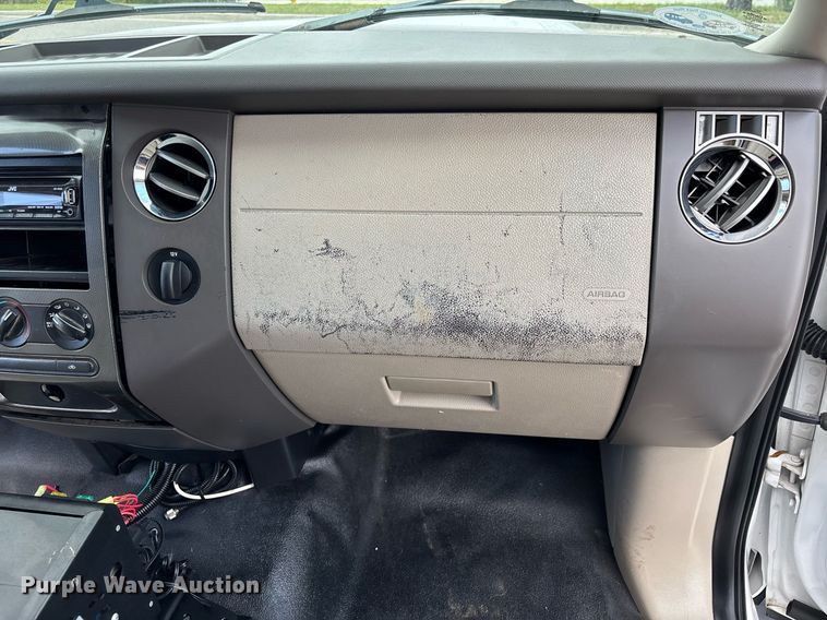 image for item EC3699 2011 Ford Expedition SUV