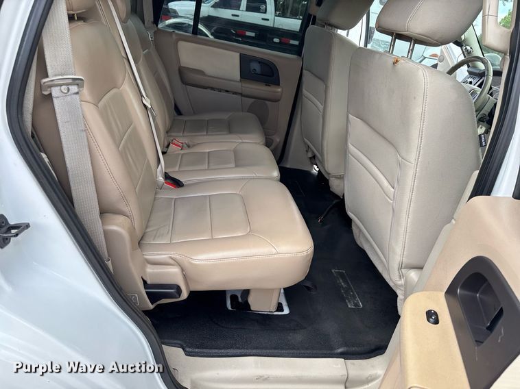 image for item EC3699 2011 Ford Expedition SUV