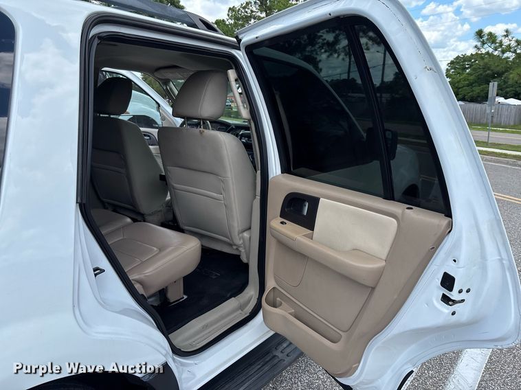 image for item EC3699 2011 Ford Expedition SUV