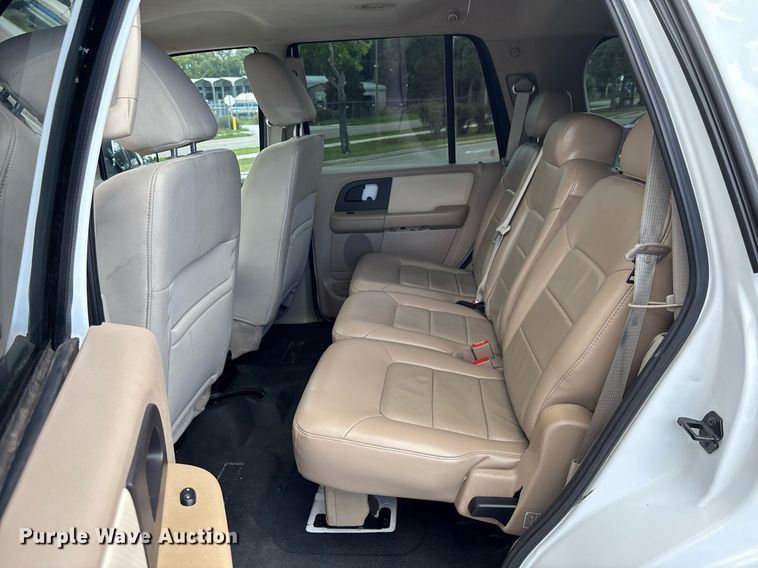image for item EC3699 2011 Ford Expedition SUV